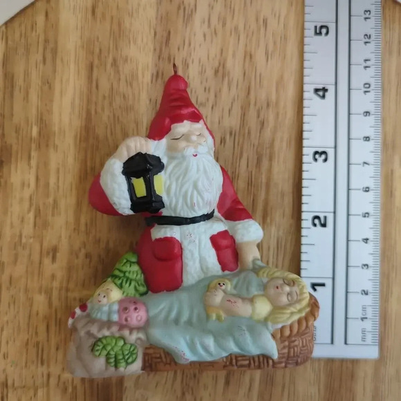 Vintage Santa Christmas Tree Ornament with Lantern and Little Girl - Picture 5 of 5
